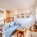 Stone House On The Waterfront In Jezera, Murter Island בית נופש *