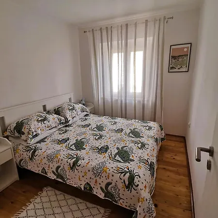 Charming Traditional Townhouse - Kata * Jezera