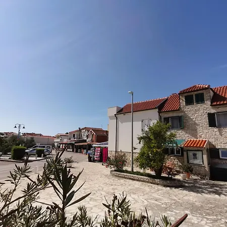 Charming Traditional Townhouse - Kata Tatil Evi