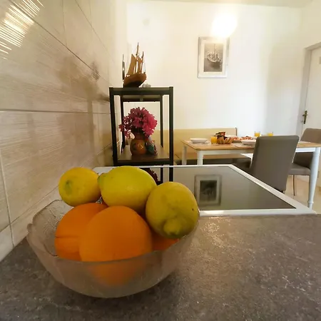 Charming Traditional Townhouse - Kata *