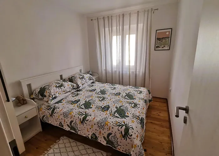 Charming Traditional Townhouse - Kata * Jezera