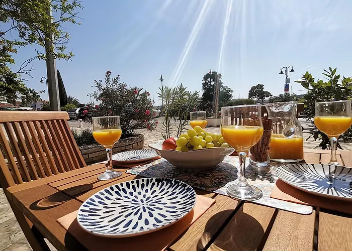 Charming Traditional Townhouse - Kata Casa vacanze