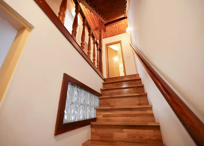 Stone House On The Waterfront In Jezera, Murter Island