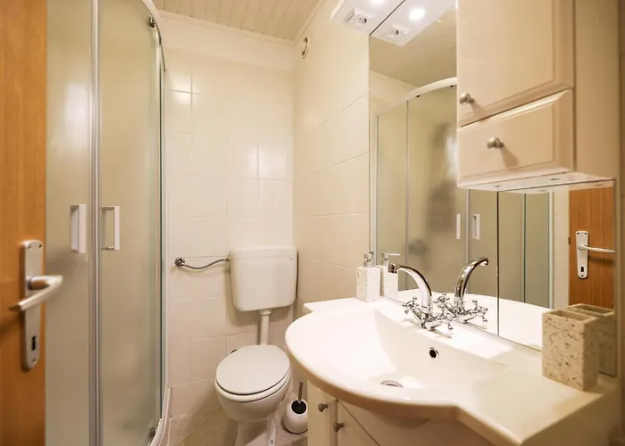 Stone House On The Waterfront In Jezera, Murter Island * Jezera