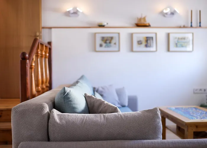 Holiday home Stone House On The Waterfront In Jezera, Murter Island *