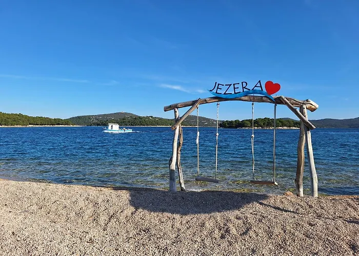 Stone House On The Waterfront In Jezera, Murter Island